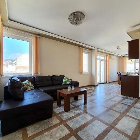 Apartmán High Esteta Grand Burgas City Exteriér fotografie